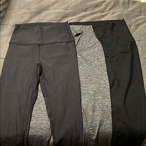 Born Primitive legging lot size L